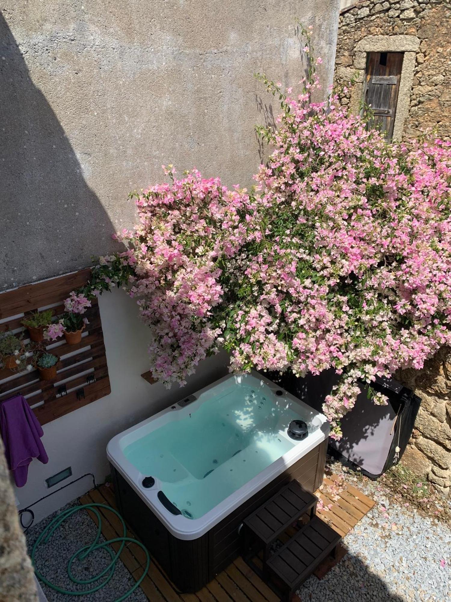 Encanto Casa Com Spa Jacuzzi Open Space Tinalhas Exterior photo